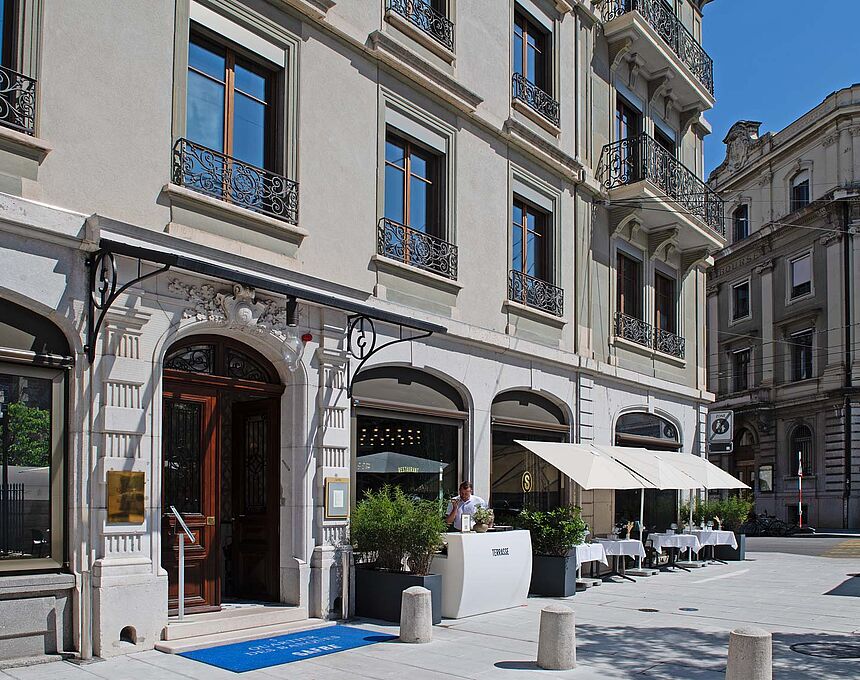 Place de la Synagogue 3, 5 / Rue Jean-Petitot 4, 6, Genève